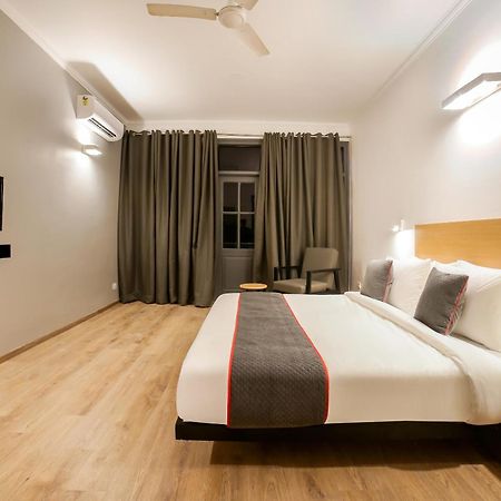 Hotel Golden Prime King Yeni Delhi Dış mekan fotoğraf